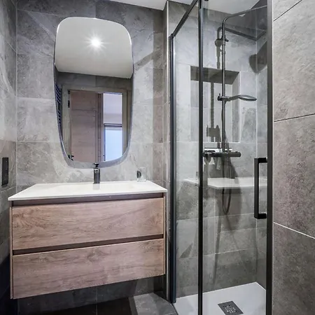 Des Cerisiers - Luxe Et Parking A Le Praz شقة كورشوفيل