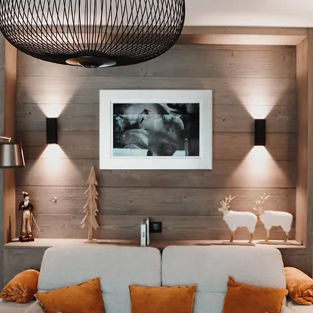 Des Cerisiers - Luxe Et Parking A Le Praz شقة كورشوفيل