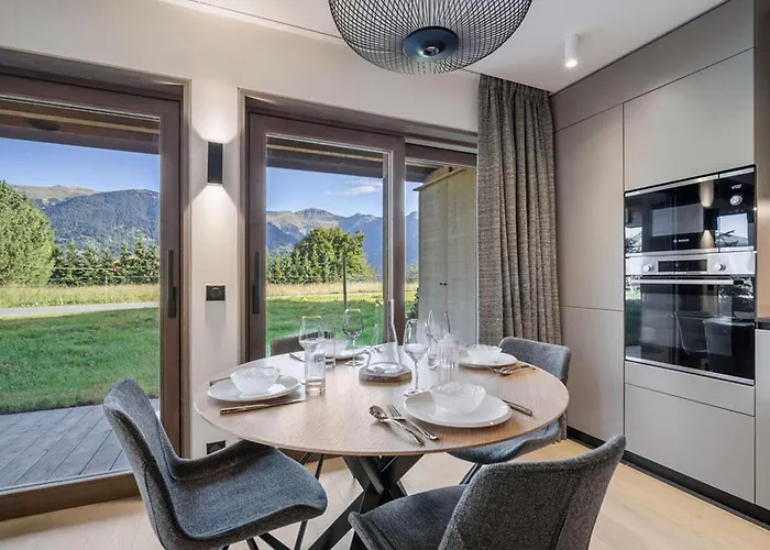 Des Cerisiers - Luxe Et Parking A Le Praz *